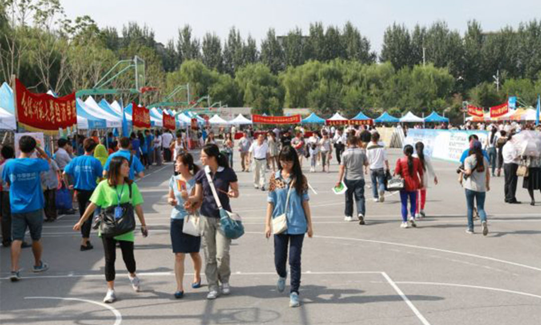 广元汇华学院新生招商活动策划